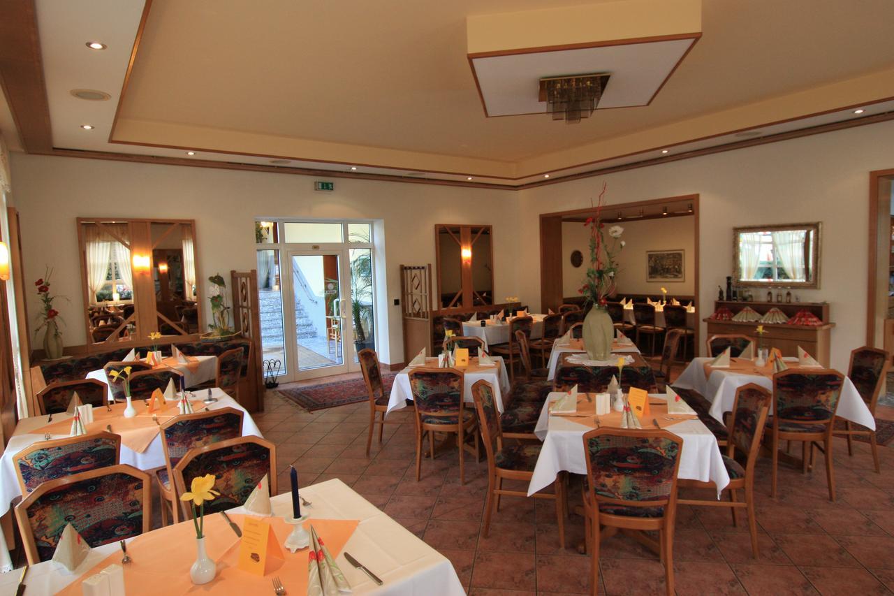 Hotel Bürgerhof Hohenstein-Ernstthal Exterior foto